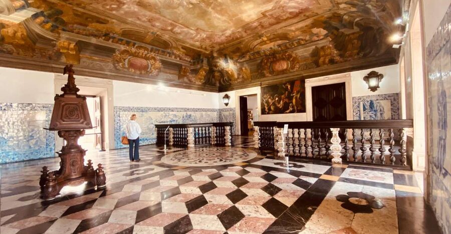 Lisbon: Entry Tickets to Mosteiro de São Vicente de Fora - Getting In at the Church Door: What Your Ticket Covers