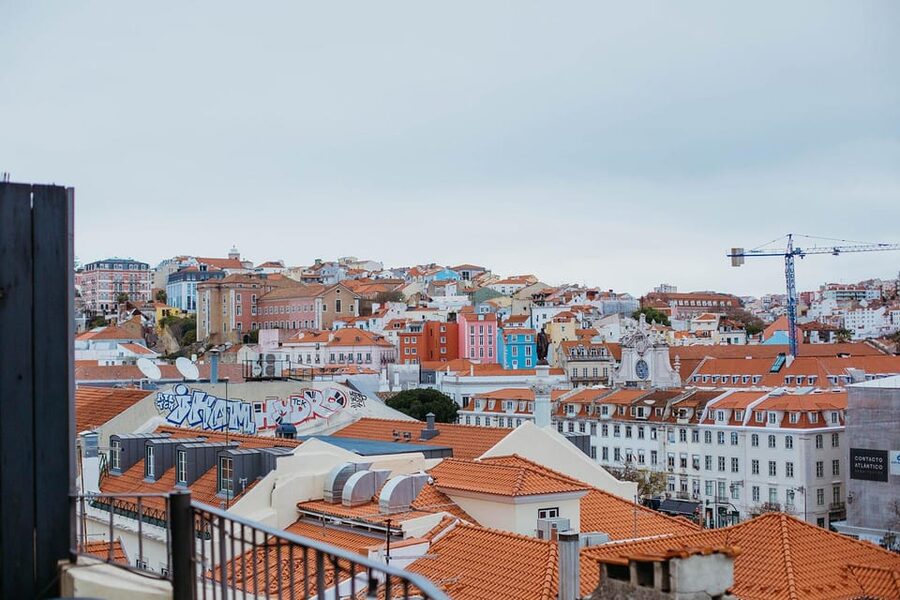 Lisbon: Evening Food & Wine Tour in Bairro Alto - Grapes and Bites for Wine Pairing, Snack Stops, and a Bar-Scene Intermission