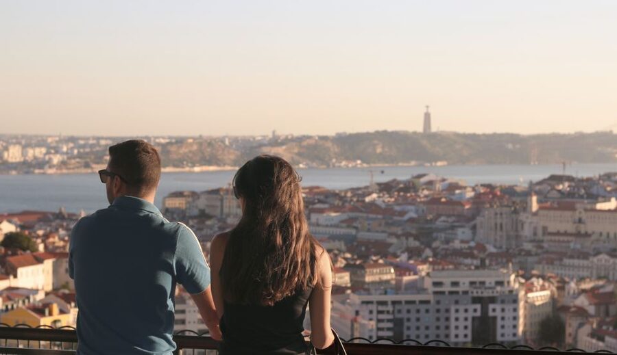 Lisbon: Fado Vadio Tour with Portuguese Tapas - Inside the Fado show: interactive, intimate, and built for real attention
