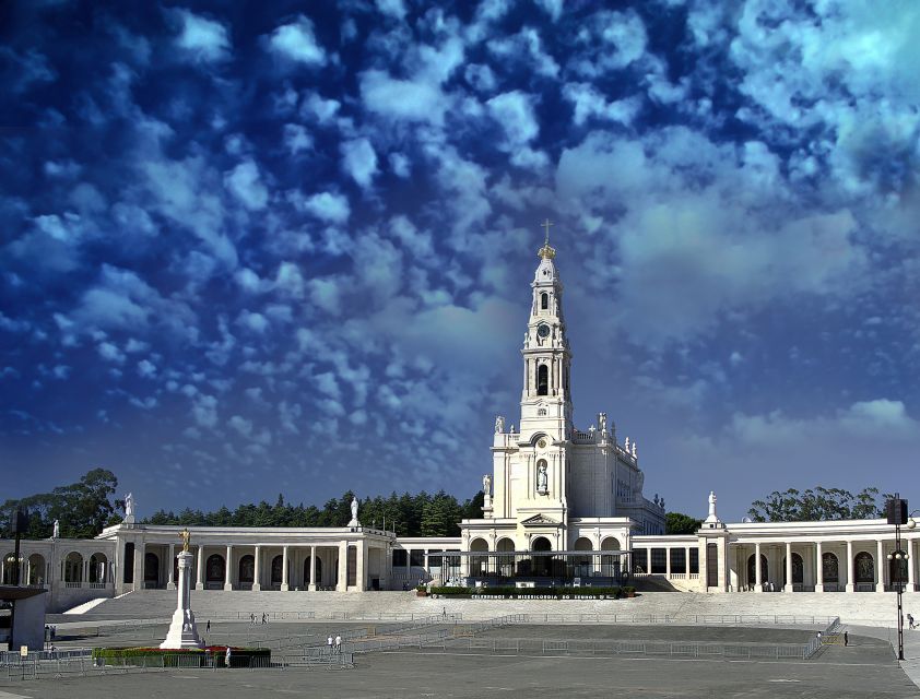 Lisbon: Fátima & The Shepherd Children Home Self-Guided Tour - Who this tour is best for, and who should skip it