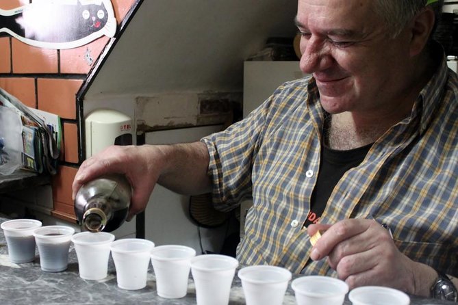 Lisbon: Food and Culture 3-Hour Walking Tour - Confeitaria Nacional, custard tartlets and the comfort of tradition