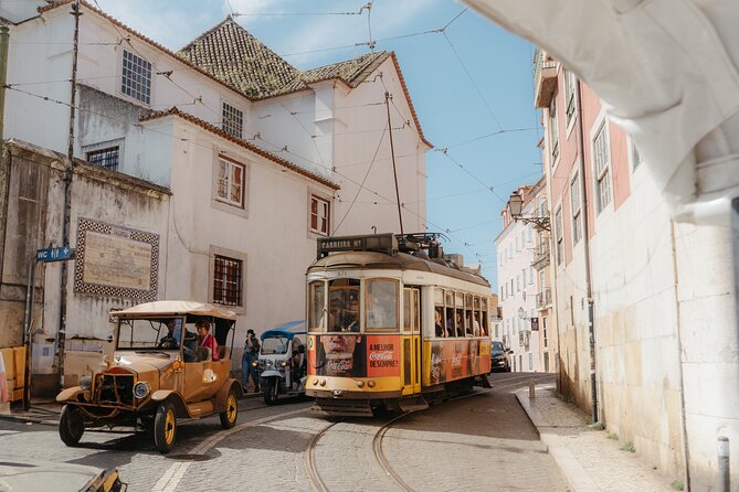 Lisbon Food & Tuk Tuk Tour with Eating Europe - Alfama arrival and on-foot time: narrow streets and old-district feel