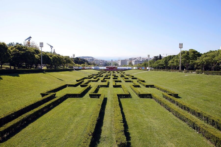 Lisbon: Full-Day City Tour with Cable Car Ride - Tickets, monument fees, and what $70 really buys