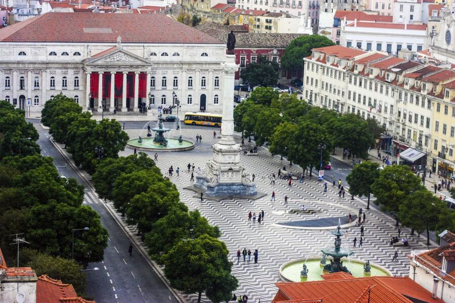 Lisbon: Full-Day Small-Group City Tour with Hotel Pickup - The Pasteis de Belem Finale: A Classic That Still Feels Like a Moment