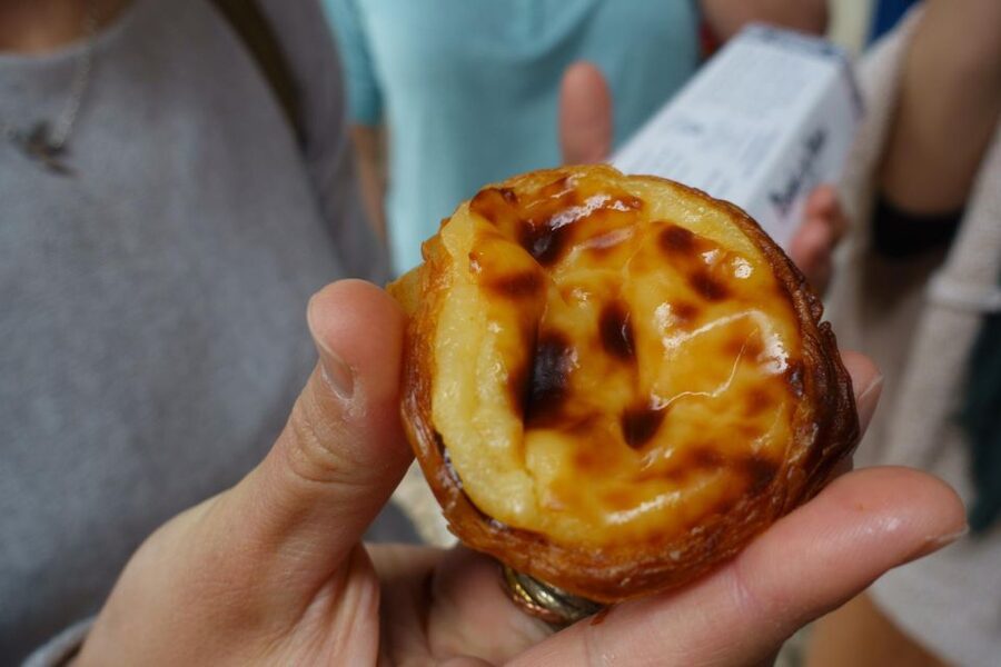 Lisbon: Guided Food and Wine Tasting Tour - Starting at Restauradores Square, then letting the city lead you