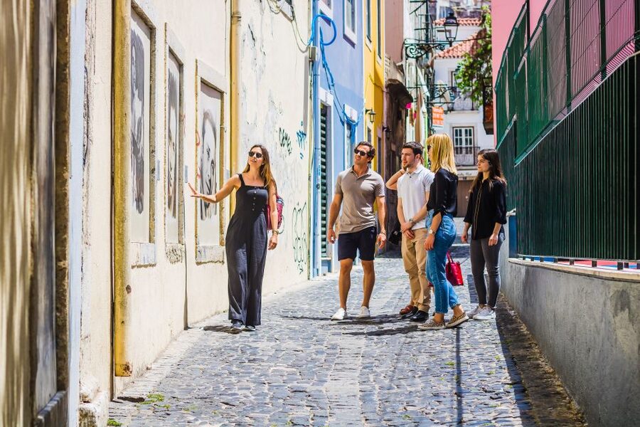 Lisbon: Guided Food and Wine Tasting Tour - São Jorge Restaurante: codfish is the point