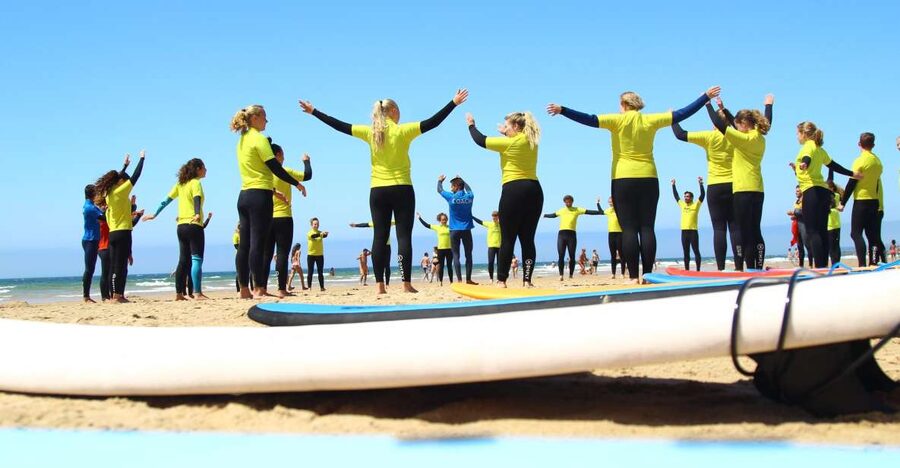 Lisbon: Guided Surfing Tour & Lessons - Surfing Near Lisbon: Carcavelos vs Caparica, and Why Season Matters