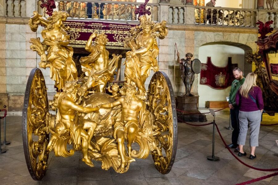 Lisbon: Half-Day City Tour - Who should book this tour, and who should not