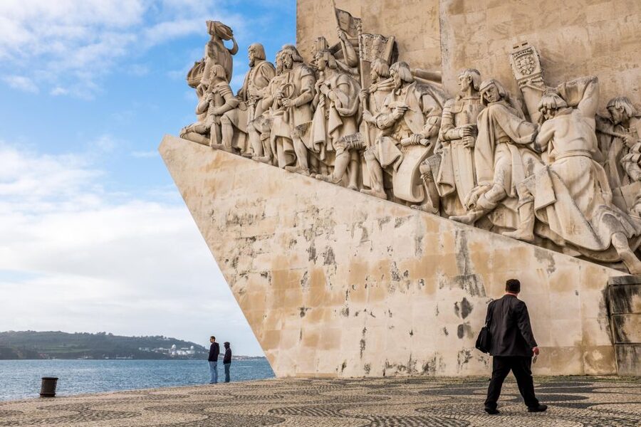 Lisbon: Half-Day City Tour - Alfama and Baixa-Chiado: getting the old streets without getting lost