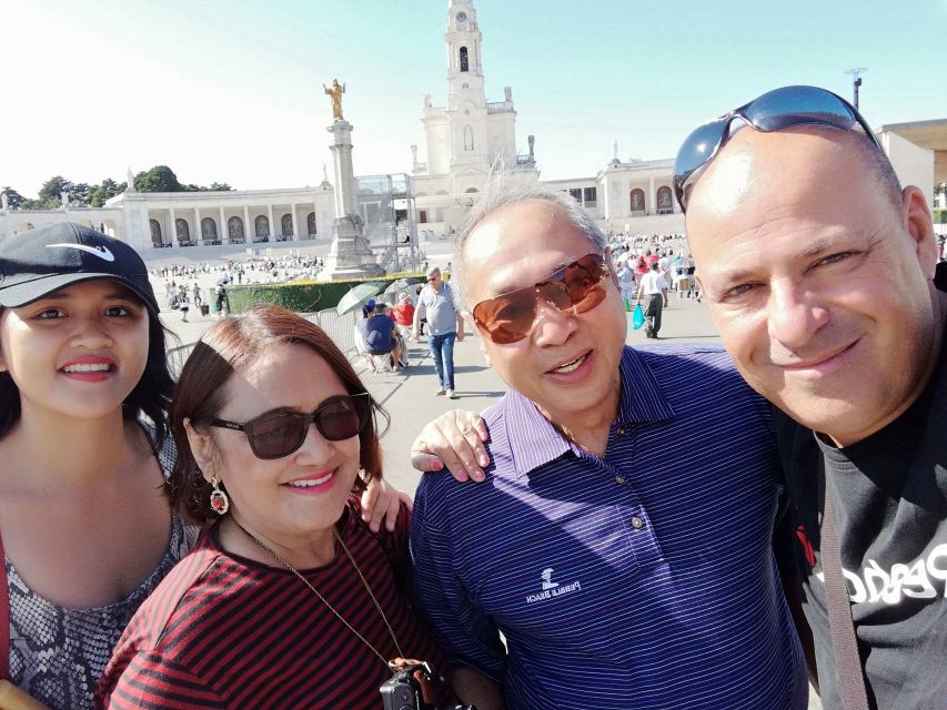 Lisbon: Half-Day Fatima Private Car Tour - Fátima in a half-day from Lisbon, what the timing really means