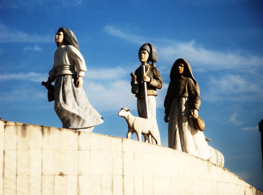 Lisbon: Half-Day Fatima Private Car Tour - The bigger Fátima Sanctuary, why you meet people from everywhere