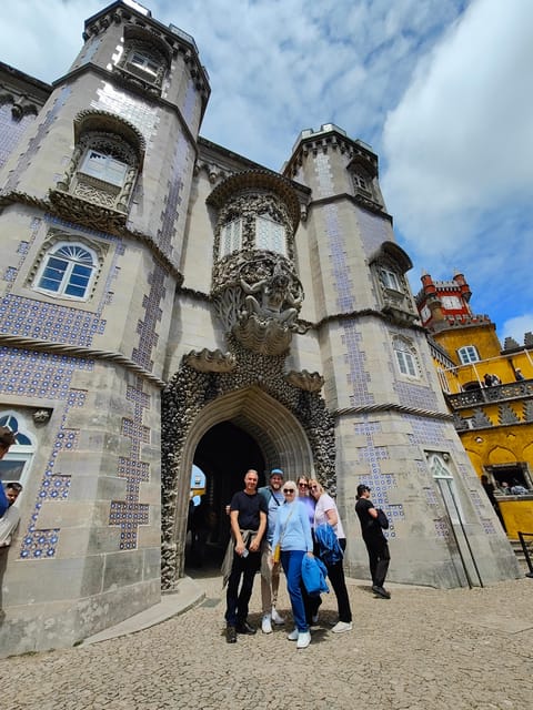 Lisbon: Half-Day Sintra Tour with Pena Palace and Regaleira - The guides and the pace: what you should expect from the human part