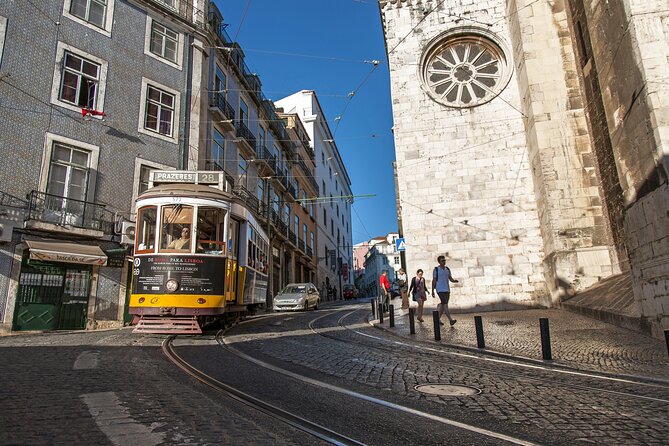 Lisbon Highlights - Private Tour with Van and Local Guide - São Pedro de Alcântara: A Second Viewpoint for Photo and Perspective