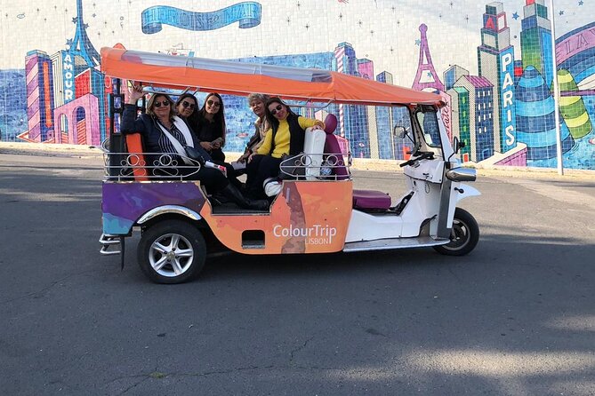 Lisbon Highlights: Private Tuk Tuk Tour Adventure Sightseeing - Lisbon Cathedral and Portas do Sol, two sides of the same story