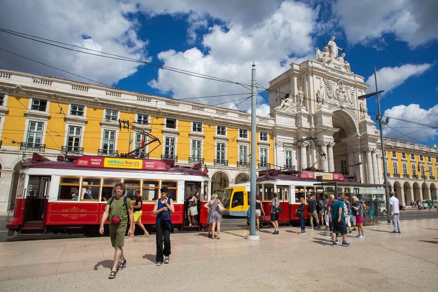 Lisbon: Hills Red Tram Tour by Tram 28 Route 24-Hour Ticket - Key Things I’d Plan Around