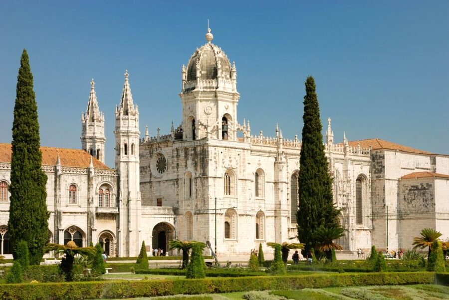 Lisbon: Jerónimos Monastery E-Ticket and Audio Guide - Your offline audio guide: how it works and why it matters