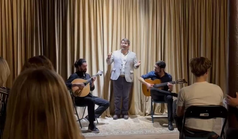 Lisbon: Live Fado Show in Historic Alfama with Port Wine - Practical Details That Affect Your Night