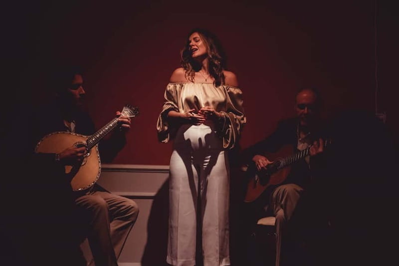 Lisbon: Live Fado Show with Port Wine at Lisboa em Fado - Price and value: is $18 worth a one-hour fado night?
