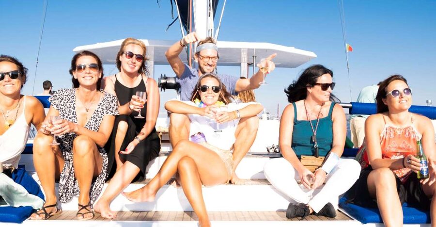 Lisbon: Luxury Private Sailing Boat Cruise on River Tagus - Key points to know before you go