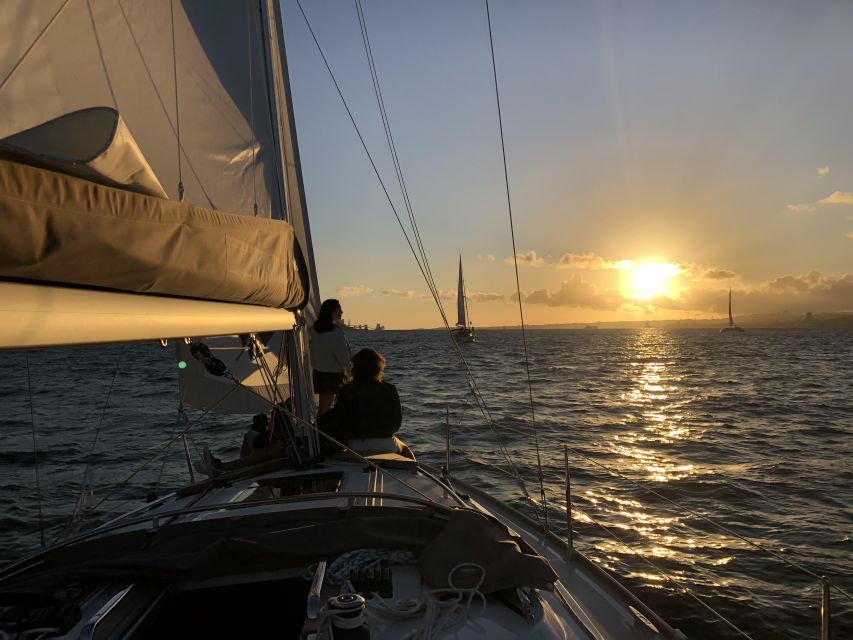 Lisbon: Luxury Private Sailing Boat Cruise on River Tagus - Meeting at Doca do Bom Sucesso, and boarding like a pro