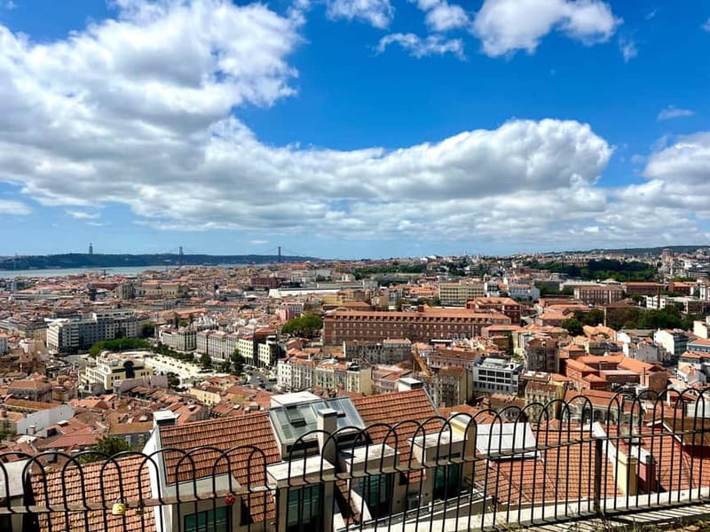 Lisbon Old Town Tuk Tuk Top Experience - Flea Market Pass-By: A Local Texture Stop