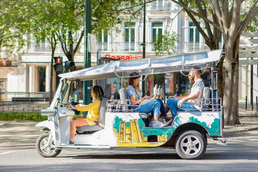 Lisbon on a Tuk Tuk Tour: History & Viewpoints - How Private Customization Works in Real Life (1 to 4 Hours)