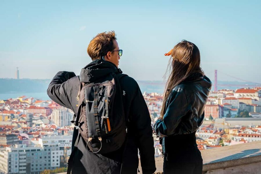 Lisbon on a Tuk Tuk Tour: History & Viewpoints - Graça and Portas do Sol: The Viewpoints That Make the Hills Worth It
