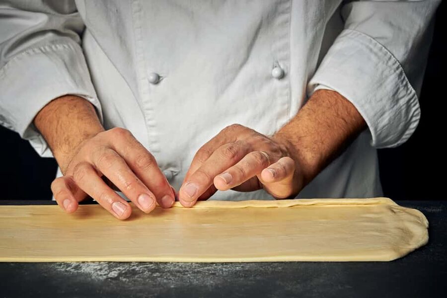 Lisbon: Pastel de Nata Masterclass at a Real Bakery - Puff pastry from scratch: lamination, layering, and why it matters