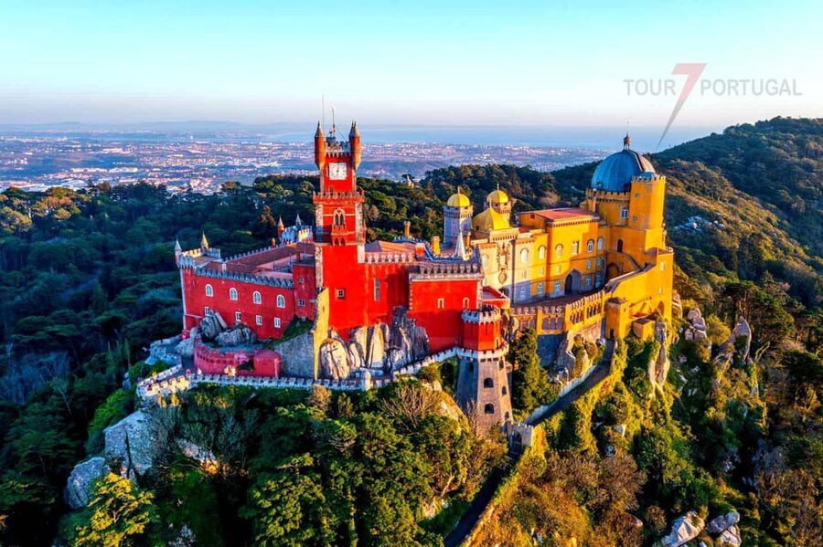 Lisbon: Pena Palace, Moorish Castle, Qta. Regaleira & Sintra - Getting picked up around Lisbon, including Cruz terminal