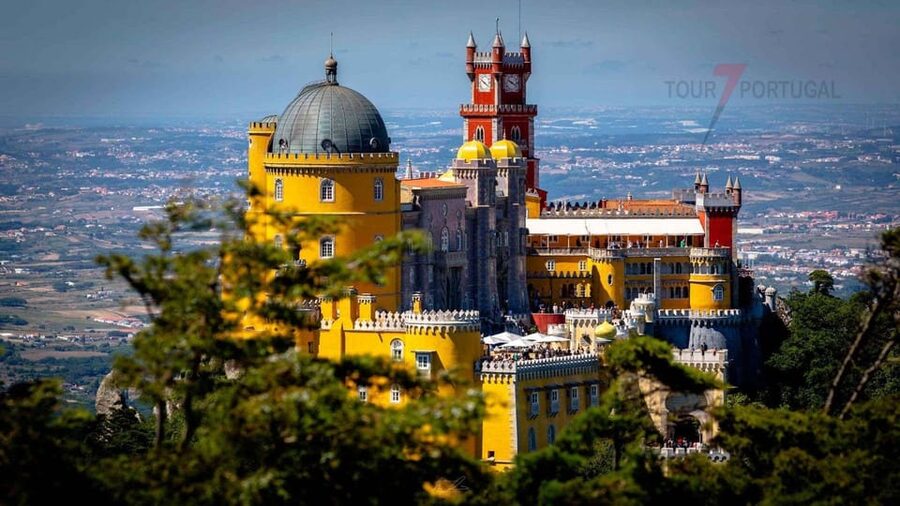 Lisbon: Pena Palace, Moorish Castle, Qta. Regaleira & Sintra - Castle of the Moors: early fortress views and medieval atmosphere