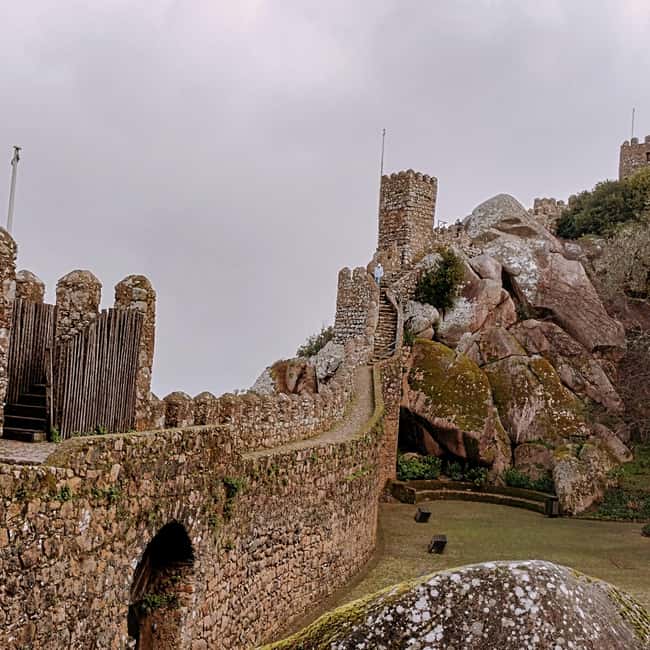 Lisbon: Pena Palace, Qta Regaleira, Moorish Castle & Cascais - Cabo da Roca and Cascais: The Cliff Edge Finish That Feels Like a Movie