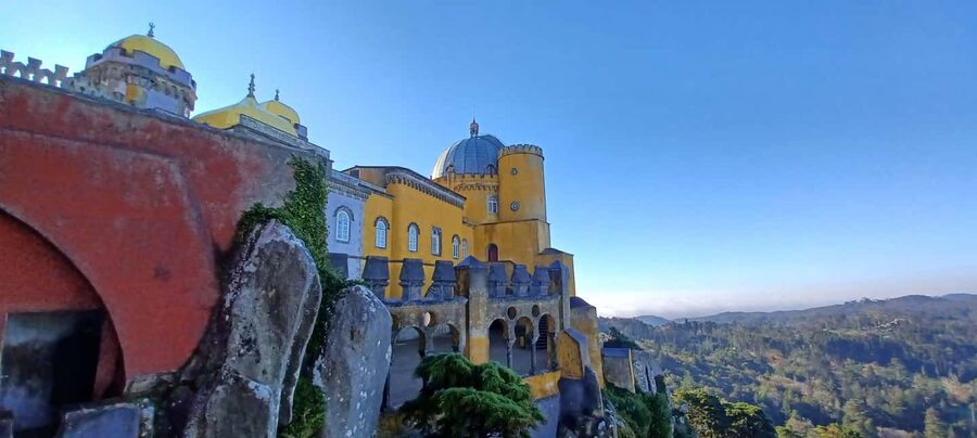 Lisbon: Pena Palace, Regaleira and Sintra - Quinta da Regaleira: Exploring the Estate at Your Pace