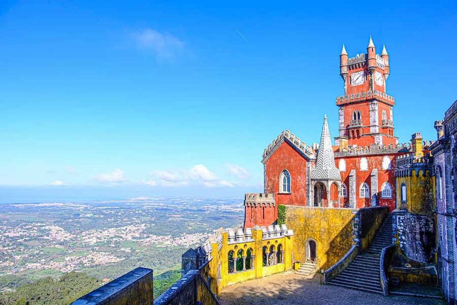 Lisbon: Pena Palace, Sintra, Roca & Cascais by Van - Cascais break time: coastal strolls and an easy ending