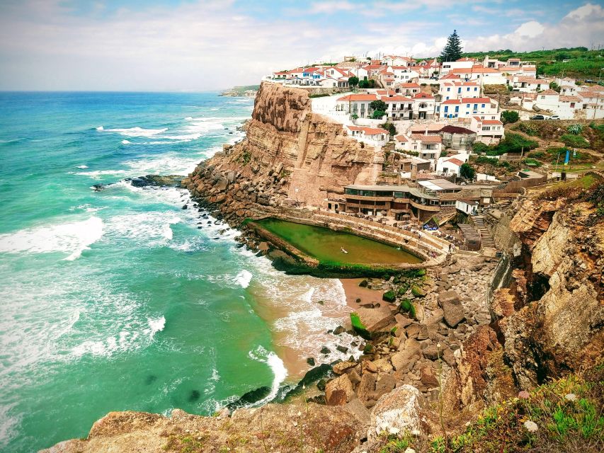 Lisbon: Pena, Regaleira & Atlantic Coast Tour with a Local - From Lisbon pickup to Sintra mode: the van makes it feel easy