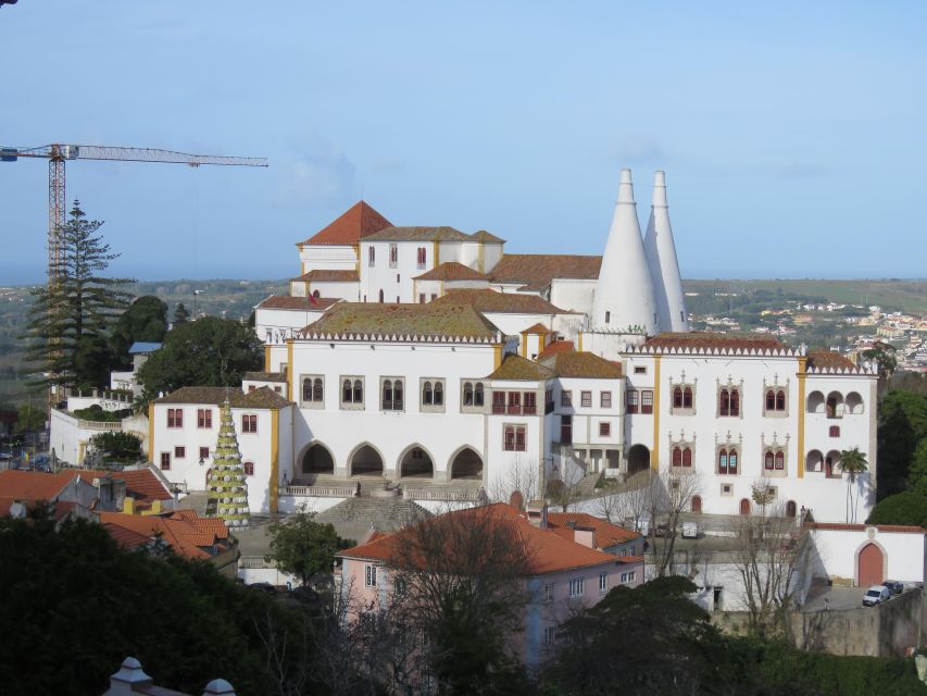 Lisbon: Pena, Regaleira & Atlantic Coast Tour with a Local - Cabo da Roca and Praia Grande: the Atlantic break you need