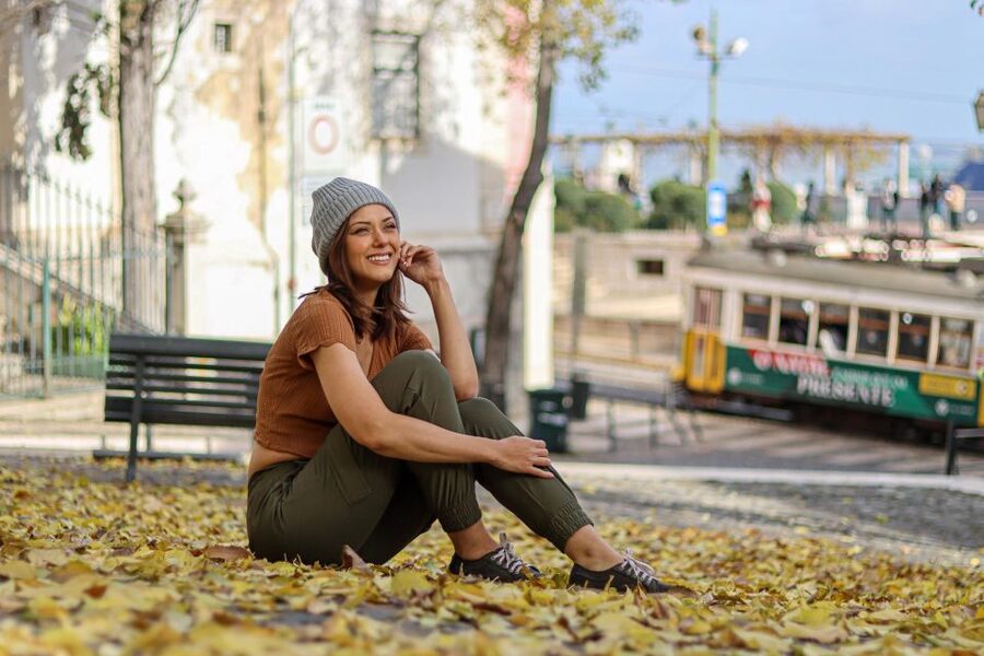 Lisbon: Photoshoot with a Professional Local Photographer - Meeting Near Praça do Comércio or Lisbon Cathedral: Start Smart