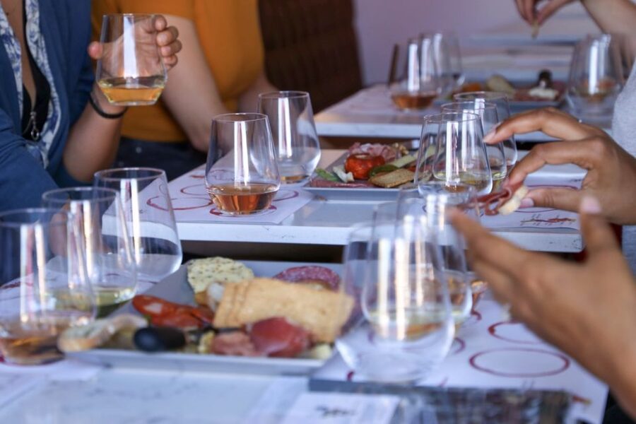 Lisbon: Portuguese Wine and Cheese Tasting with Lunch - Who this Lisbon wine and cheese tasting is best for