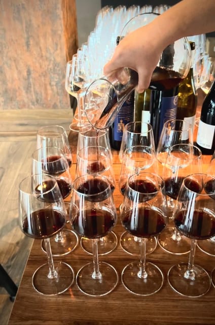 Lisbon: Premium Port Wine Tasting & Tapas - White, ruby, tawny: what you learn from comparing styles