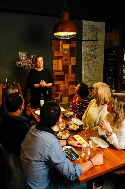 Lisbon: Premium Wine and Tapas Tasting Session - Who this Lisbon wine tasting fits best