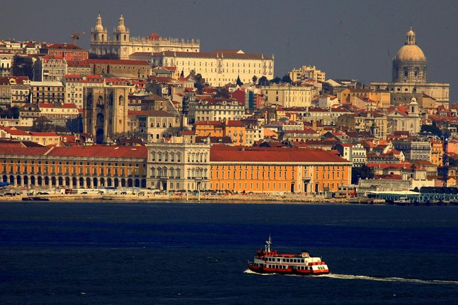 Lisbon Private And Customizable Half-Day Tour - Lisbon Cathedral and Alfama: Two Different Flavors of Old Lisbon