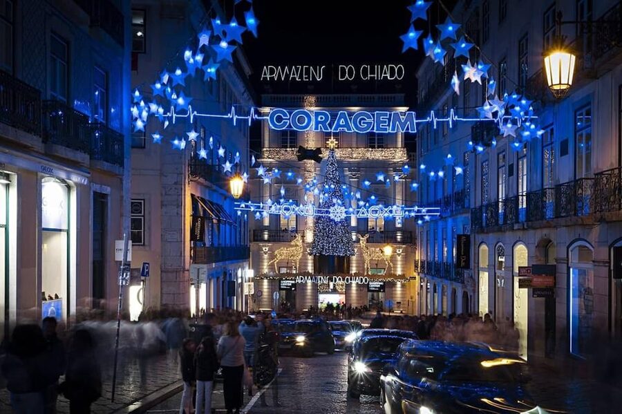 Lisbon: Private Christmas Lights Tour by Eco Tuk Tuk - Price, group size, and when to book this for best value