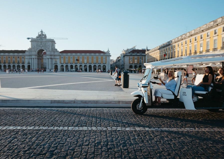 Lisbon: Private Christmas Lights Tour by Eco Tuk Tuk - Why Lisbon’s Christmas Lights Work Best on an Electric Tuk Tuk