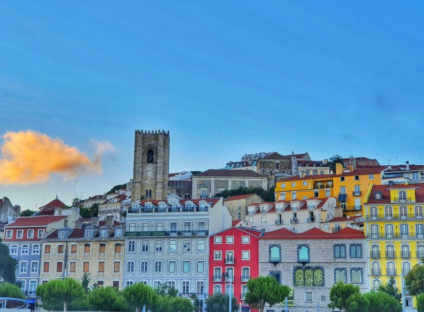 Lisbon: Private City Sightseeing Tour by Tuk-Tuk - Pink Street, Time Out Market finish, and how to use this tour afterward
