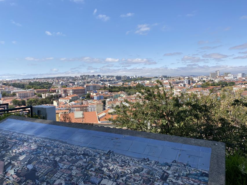 Lisbon: Private City Sightseeing Tour by Tuk-Tuk - Commerce Square, Rua Augusta Arch, and Rua Augusta area energy