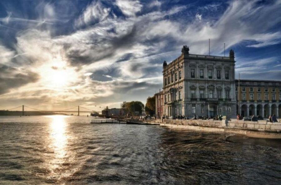 Lisbon: Private City Tour by Eco Tuk Tuk - Lisbon Cathedral and Portas do Sol: old stone plus your first big panorama