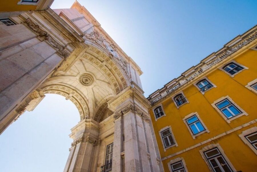 Lisbon: Private City Tour by Eco Tuk Tuk - Private, bilingual guide, and the ride rhythm that helps you connect dots