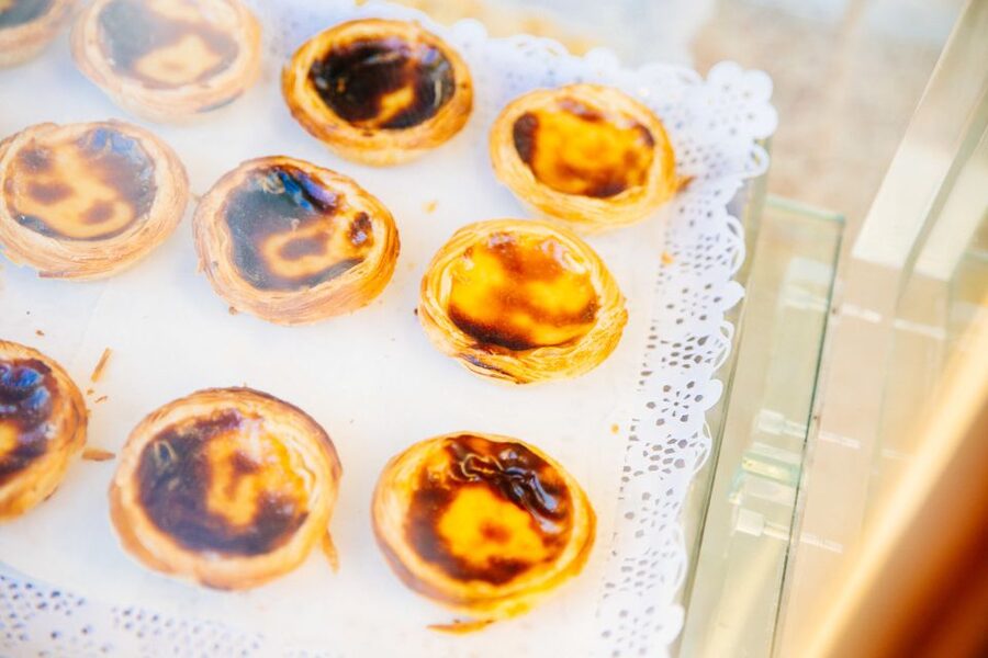 Lisbon: Private Food Tour – 10 Tastings with Locals - What the timing feels like during the walk