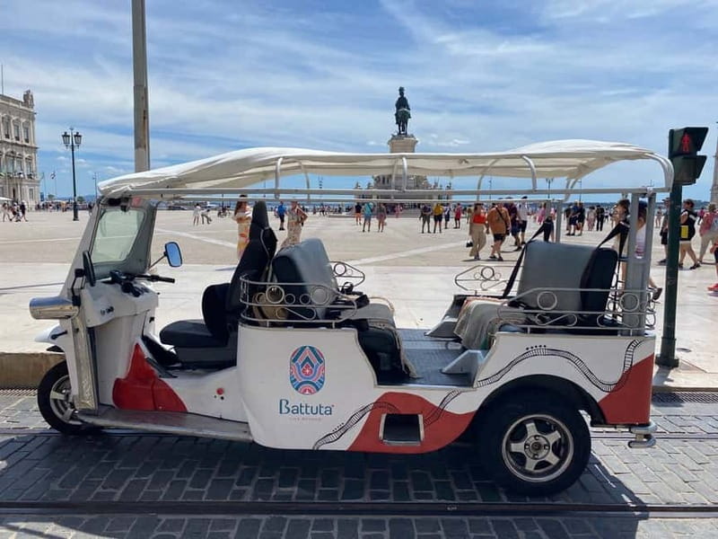 Lisbon: Private Guided Tour by Electric Tuk Tuk - Key Things You’ll Notice on This Tour