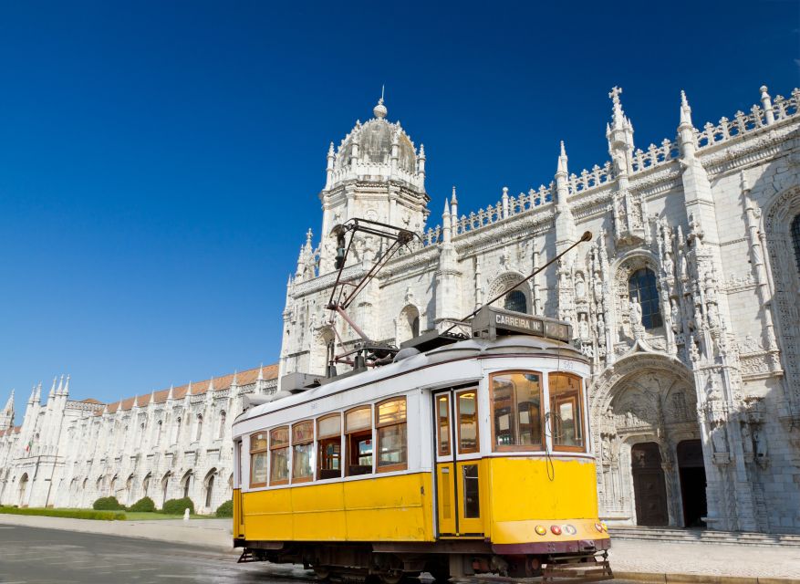 Lisbon: Private Half-Day Tour with Hotel Pickup - Why this half-day route works so well
