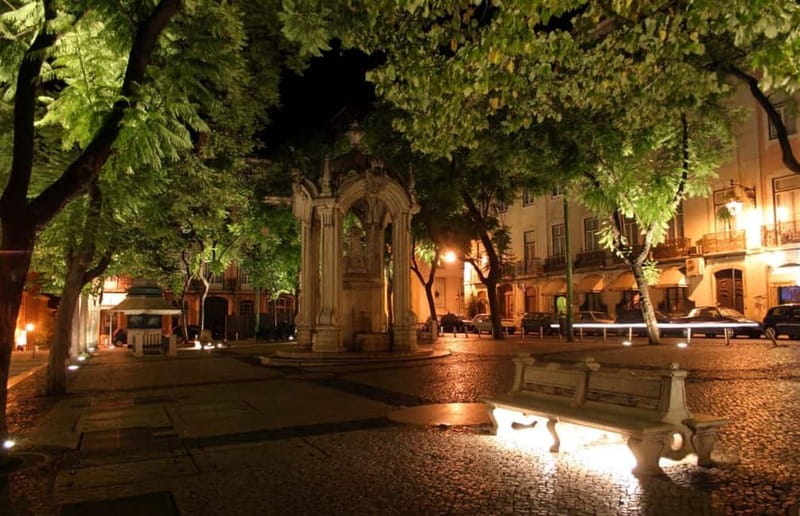 Lisbon: Private Night Tour with Fado Dinner Show - The Four-Hour Reality, Timing Risks, and What to Watch